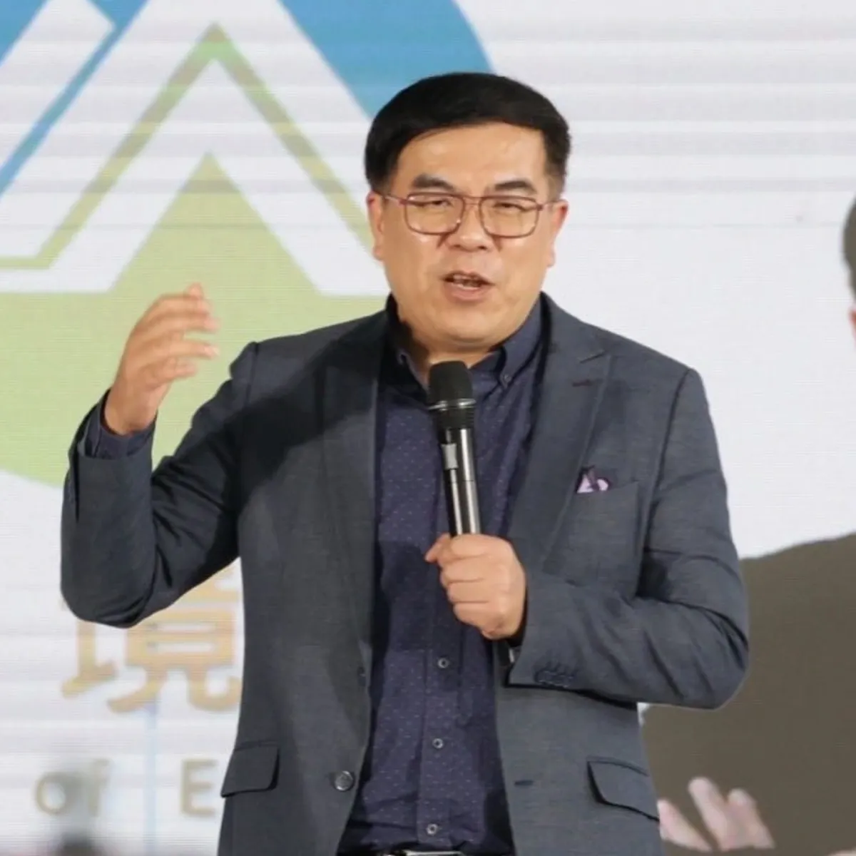 環境部長 彭啟明